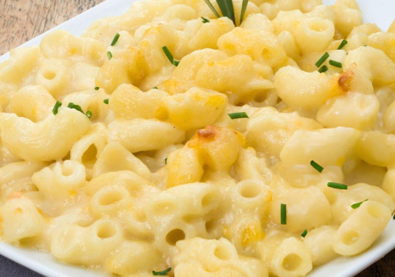 Taste & Trust Ready To Eat Mac & Cheese Pasta with creamy cheese sauce and pasta